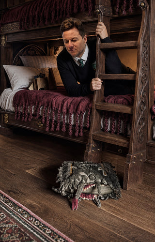 Harry Potter – Libro dei Mostri di Peluche e Cuscino 34 cm