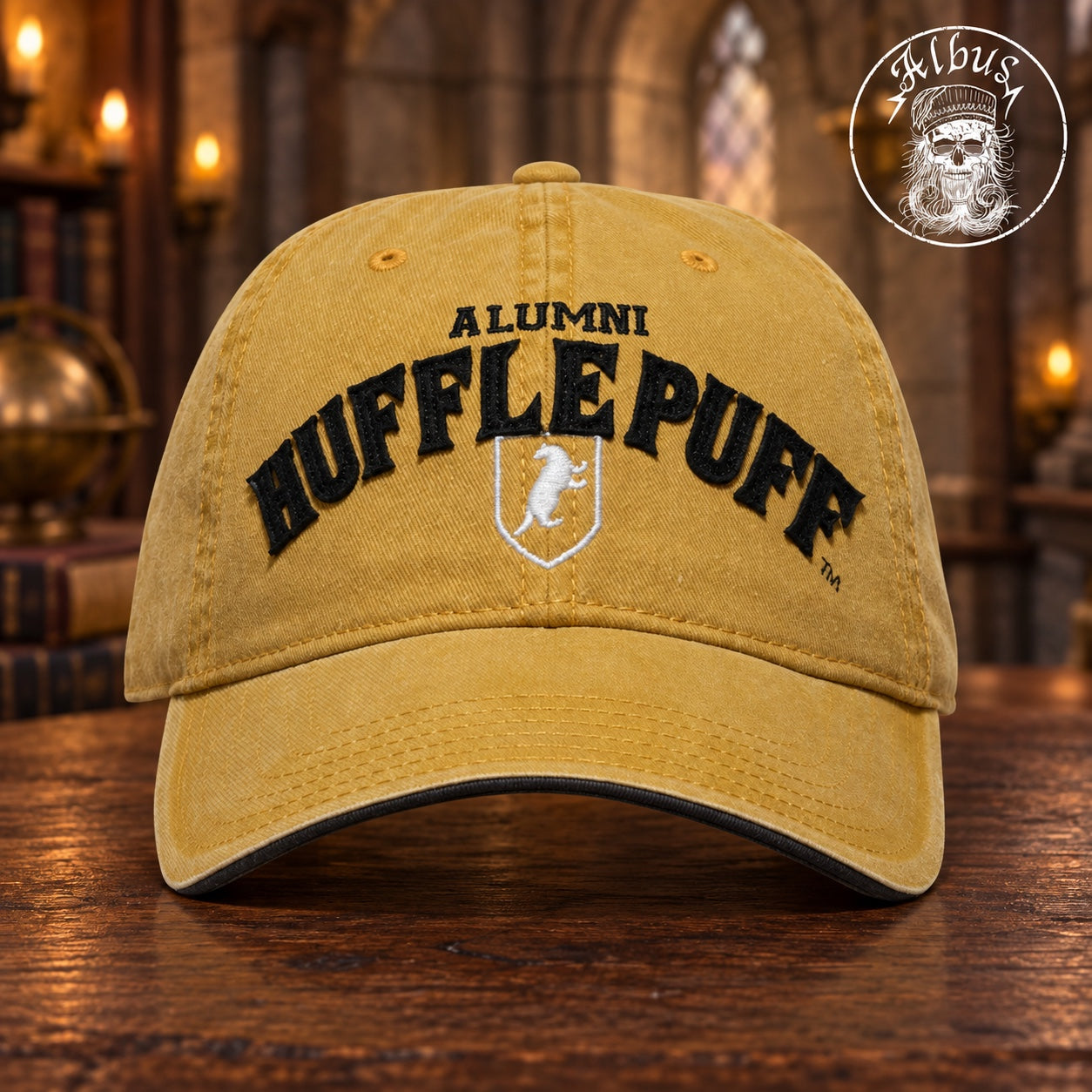 Berretto Harry Potter Tassorosso Alumni giallo senape – vista frontale