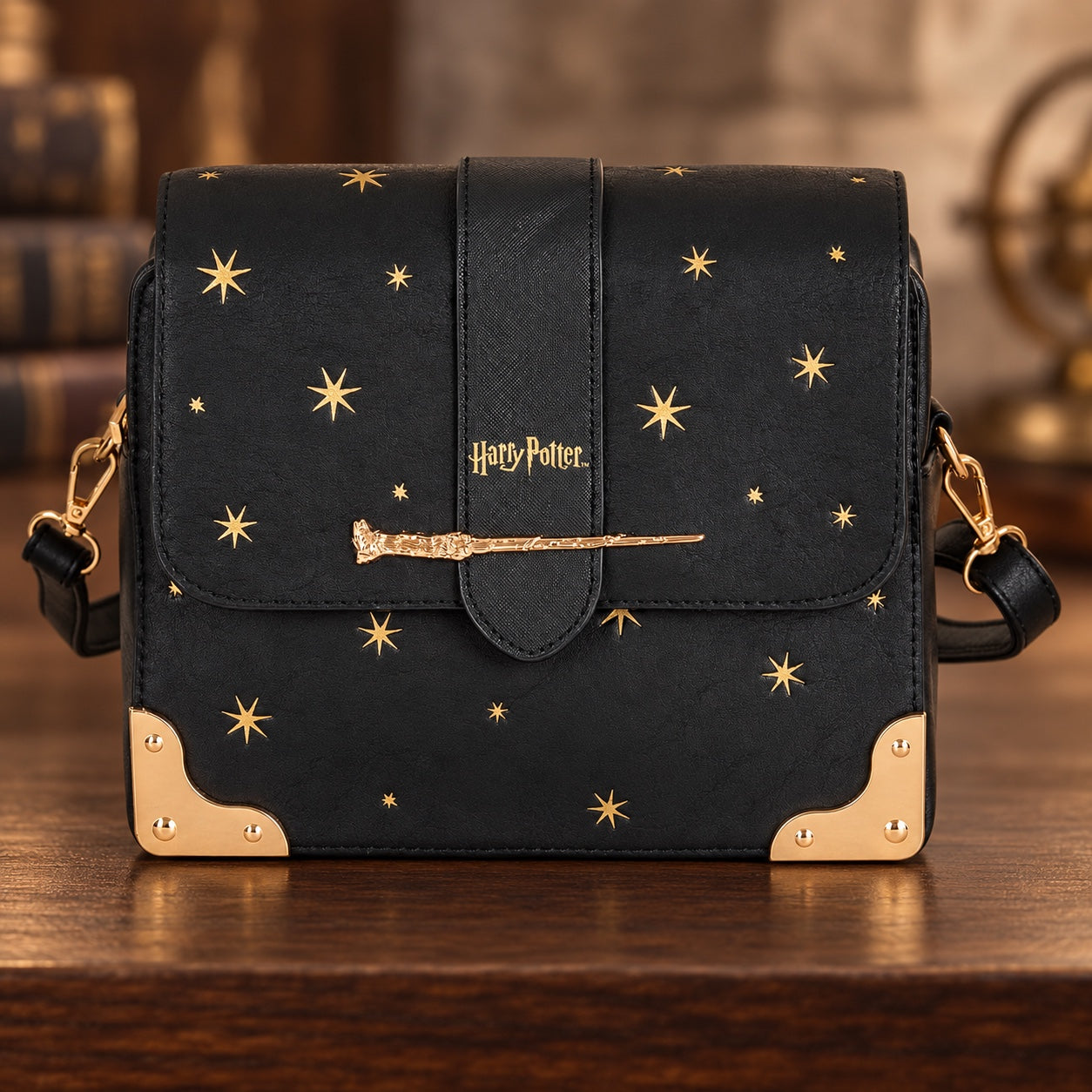 Borsa a tracolla Harry Potter nera con bacchetta dorata – vista frontale