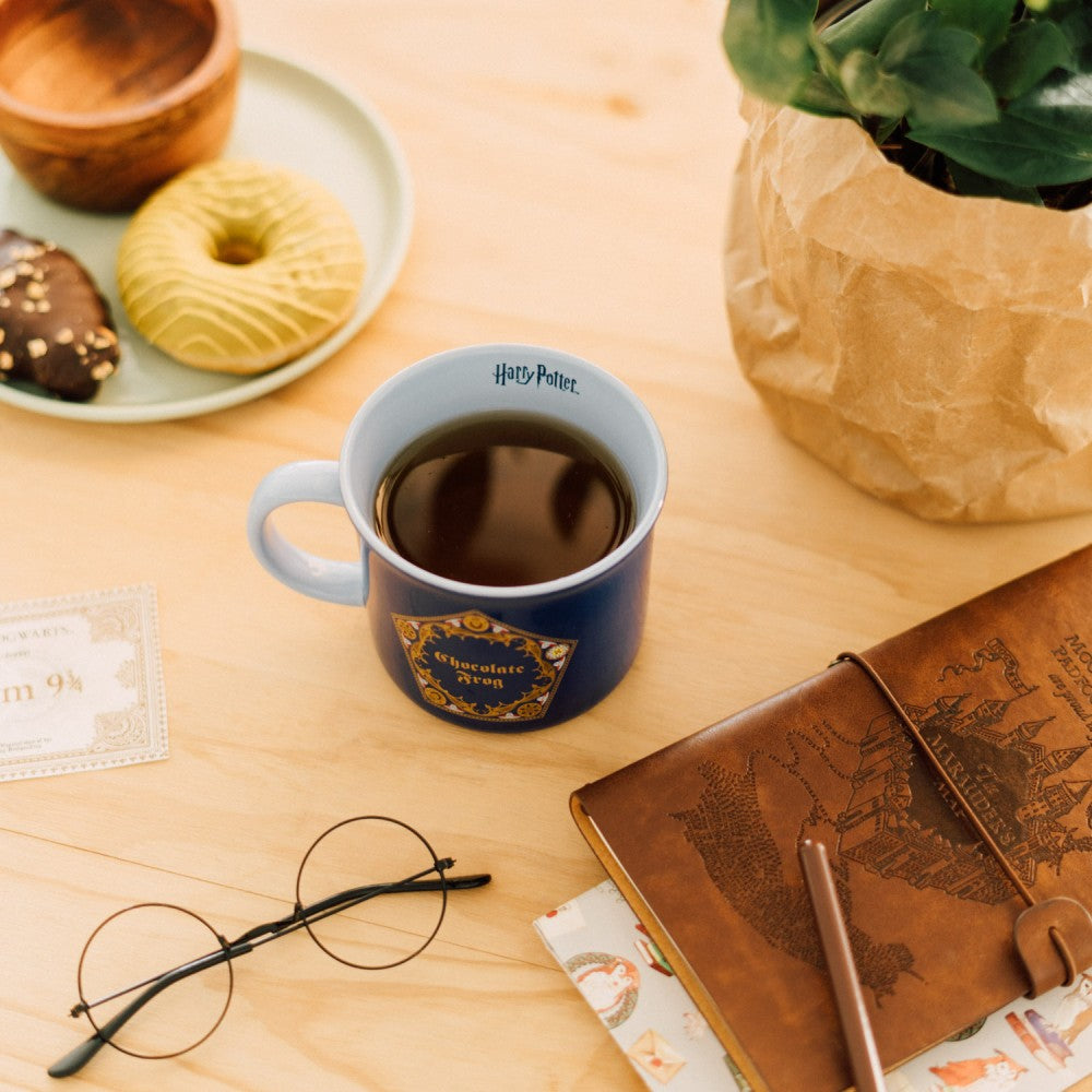Tazza Chocolate Frog Harry Potter vista laterale
