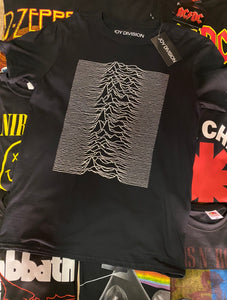 JOY DIVISION UNISEX TEE: UNKNOWN PLEASURES (BACK PRINT)